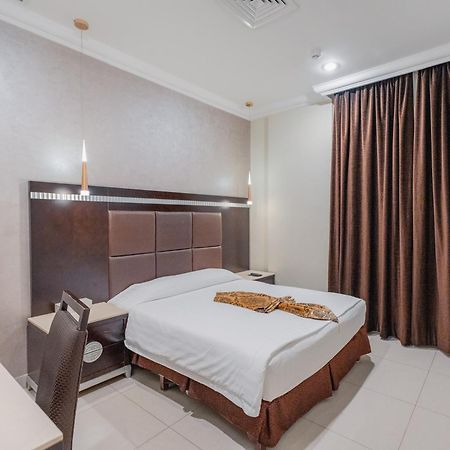 วาฮาจ โฮเต็ล อพาร์ตเมนต์ 2 Aparthotel Kuwait City ภายนอก รูปภาพ